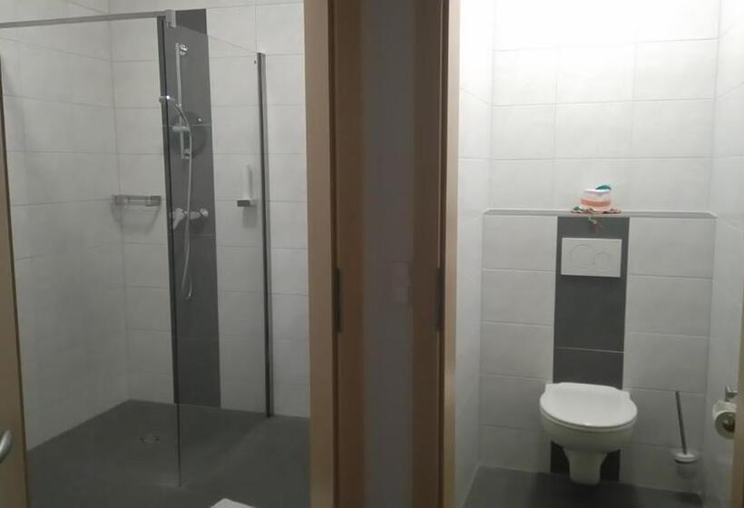 فندق صغير Gasthof Zum Mohrn