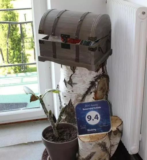 ホテル Bauernhof Schink
