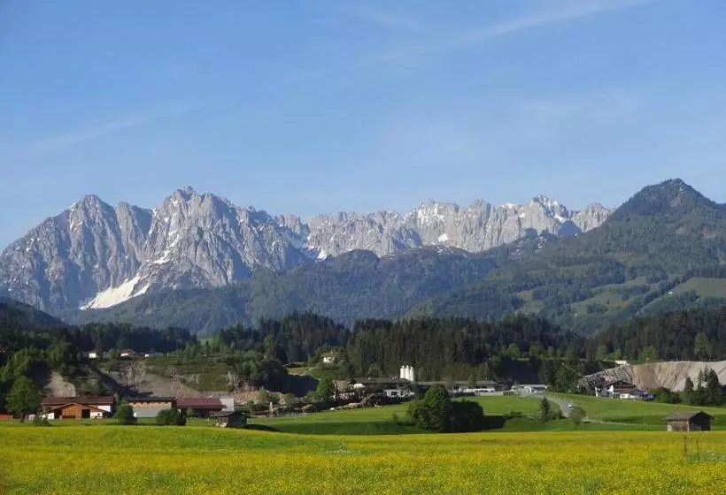 ホテル Hüttschmiedhof