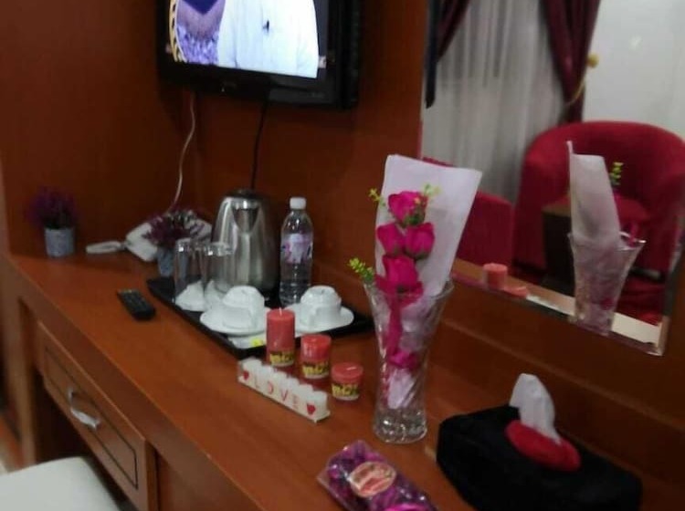 Jawhrat Al Koon Apartment