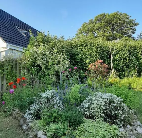 Majatalo Abhainn Ri Farmhouse