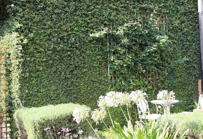 Pension Danlee Overnight Accommodation