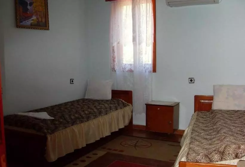 پانسیون Guest House Rimski Most