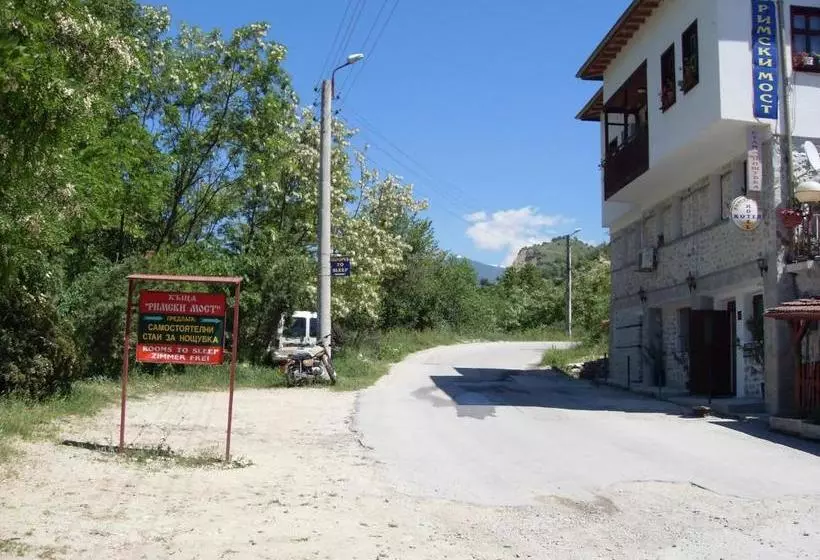 پانسیون Guest House Rimski Most