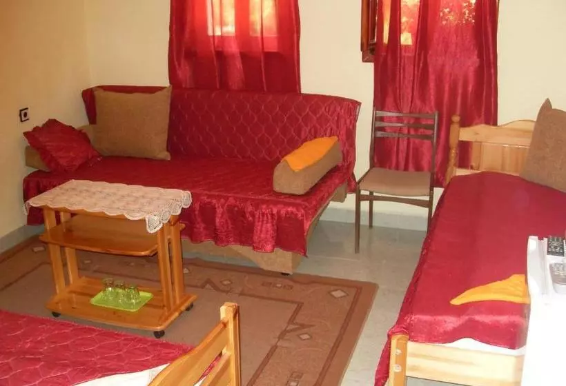 پانسیون Guest House Rimski Most