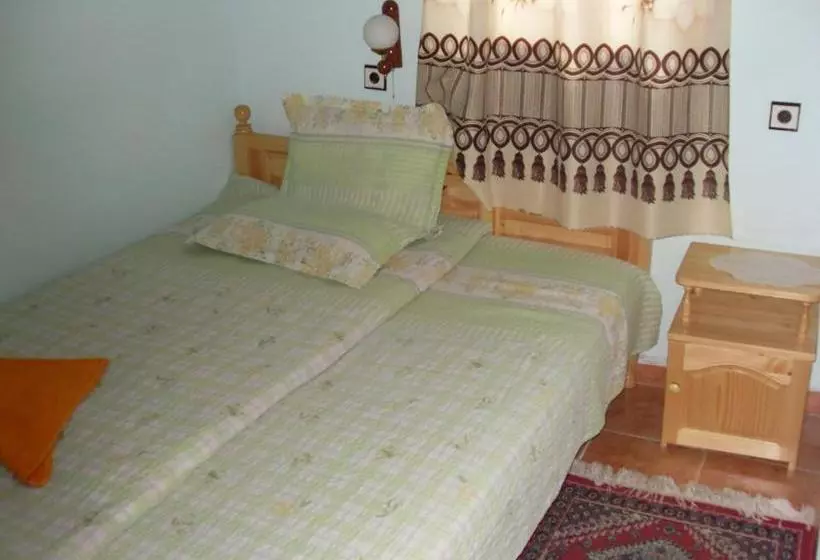 پانسیون Guest House Rimski Most