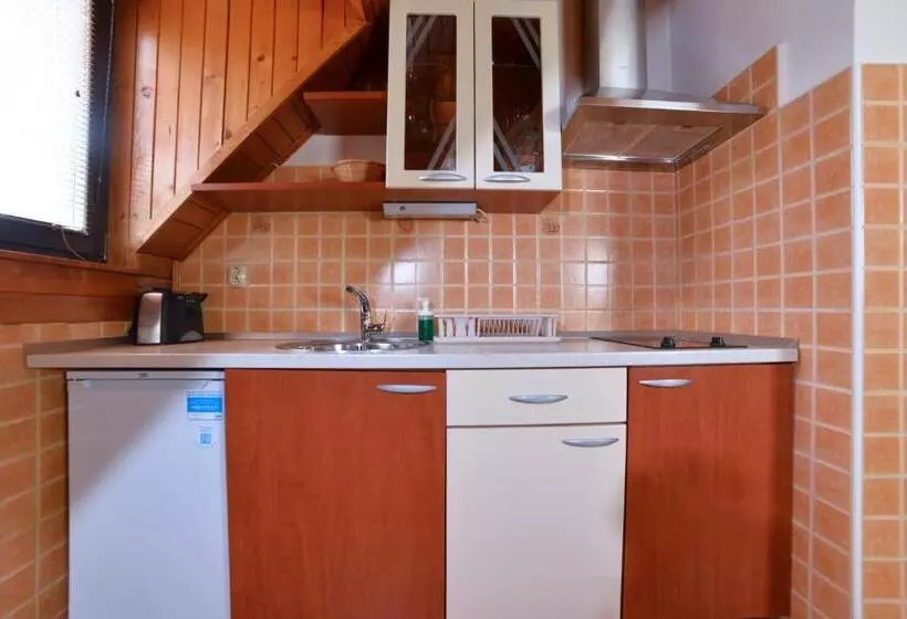 پانسیون Guesthouse Les