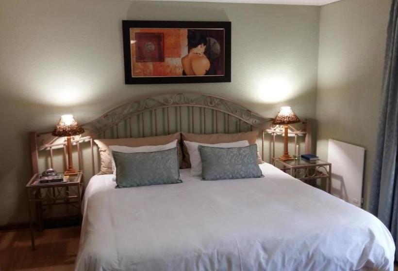 بنسيون Old Oak Guest House