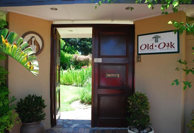بنسيون Old Oak Guest House