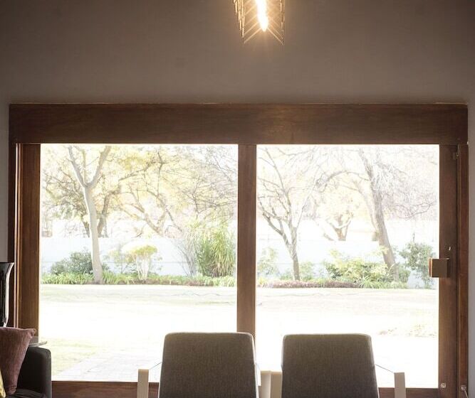 Пансион Richtershuyz Lifestyle Guest House