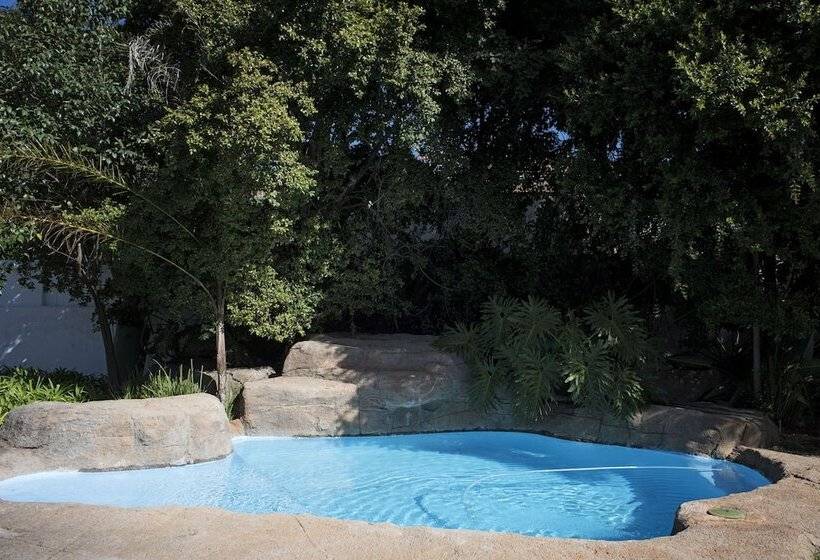 Пансион Richtershuyz Lifestyle Guest House