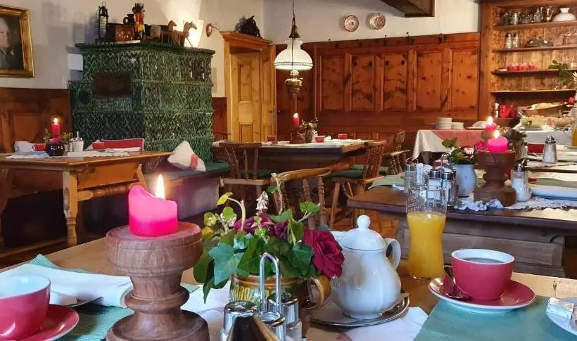 Retkeilymaja Bräugasthof Hallstatt