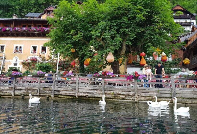 Vandrarhem Bräugasthof Hallstatt