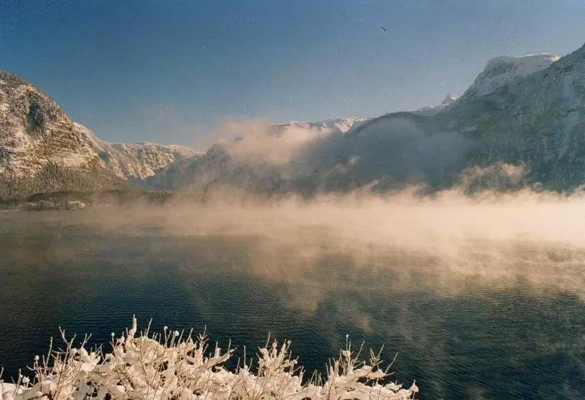 Retkeilymaja Bräugasthof Hallstatt