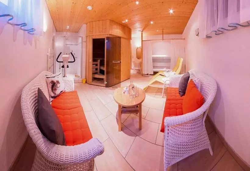 Retkeilymaja Gasthof Schöntal