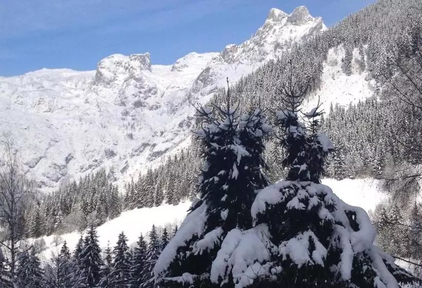 Retkeilymaja Gasthof Schöntal