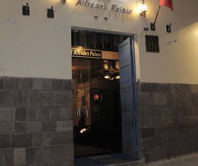 호스텔 Hostal Alfredo S Palace