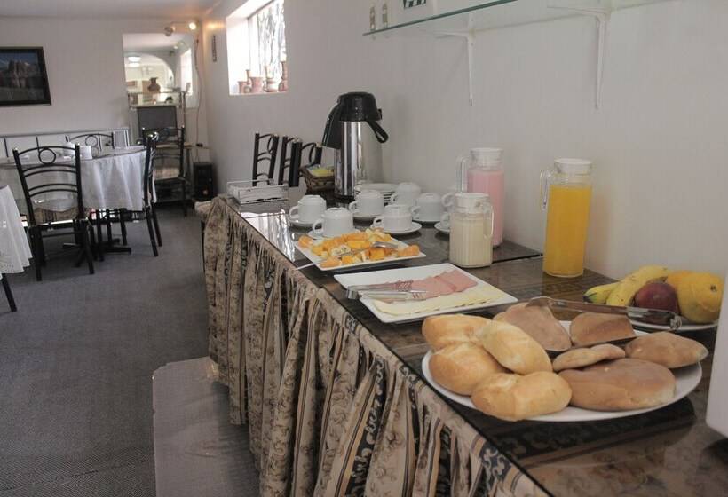 호스텔 Hostal Alfredo S Palace