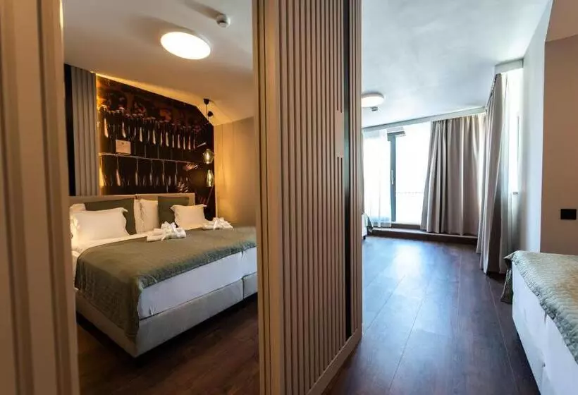 Retkeilymaja Rókusfalvy Borhotel és Fogadó