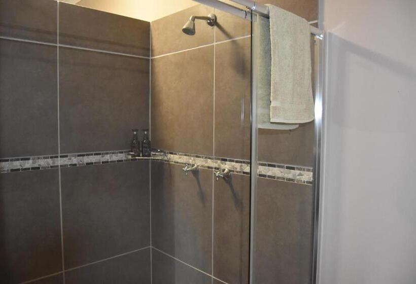 هتل Kalahari Farmstall