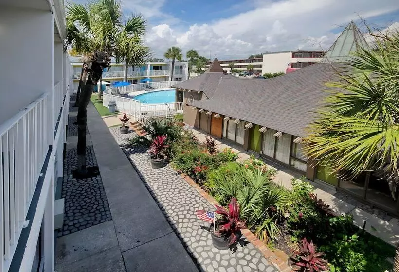 ホテル Waikiki Village Retro