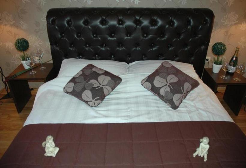 پانسیون Guest House Maja