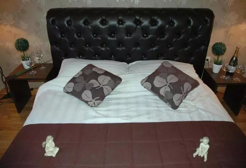 پانسیون Guest House Maja