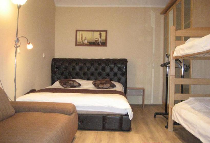 پانسیون Guest House Maja