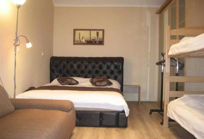 پانسیون Guest House Maja
