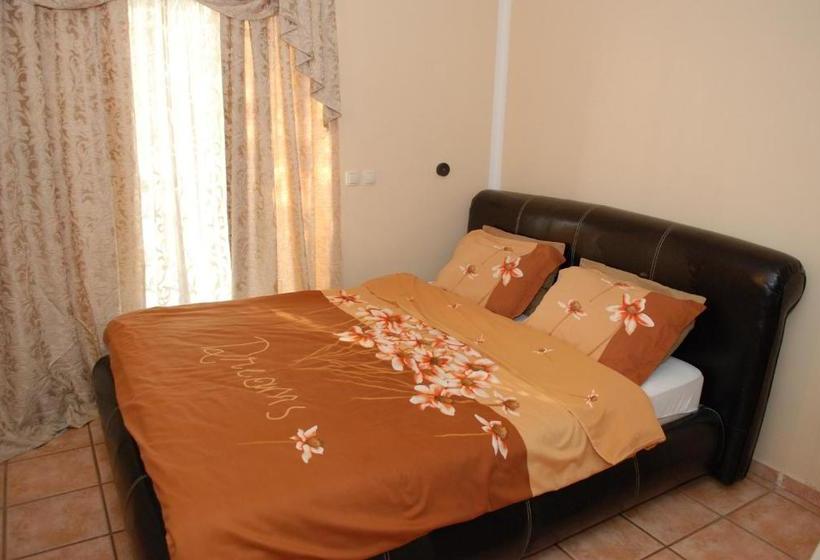 پانسیون Guest House Maja