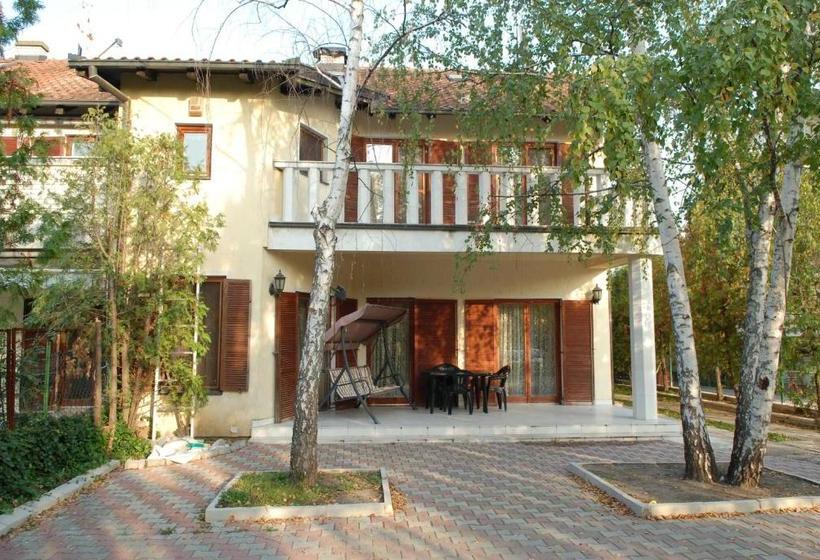 پانسیون Guest House Maja