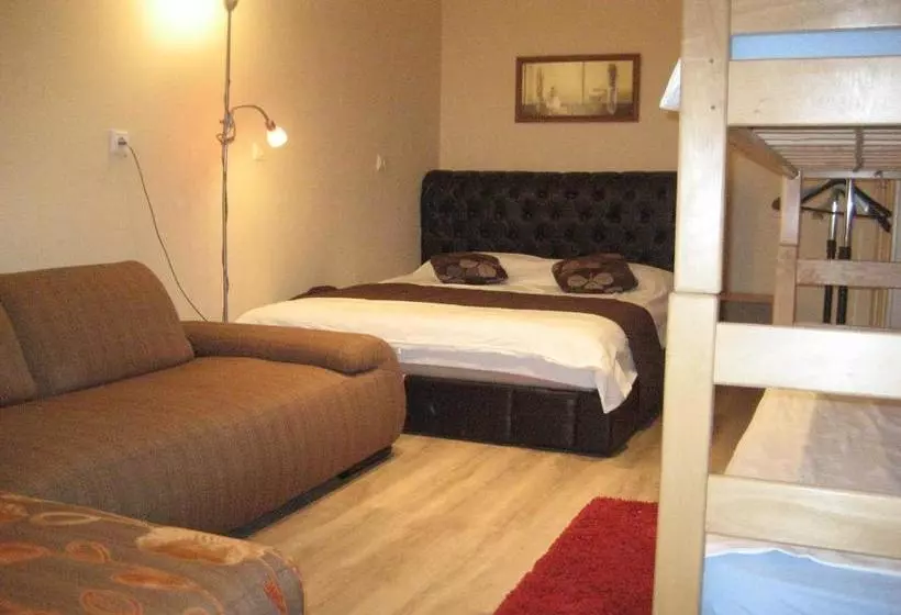 پانسیون Guest House Maja