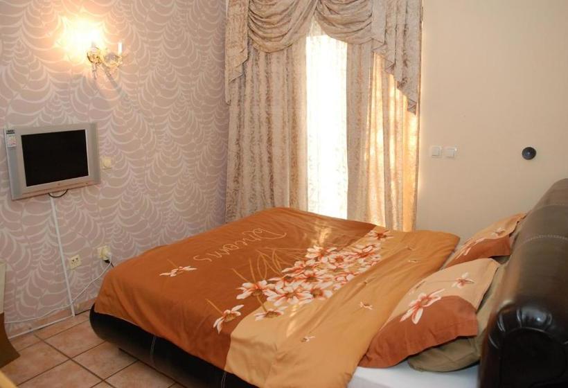 پانسیون Guest House Maja