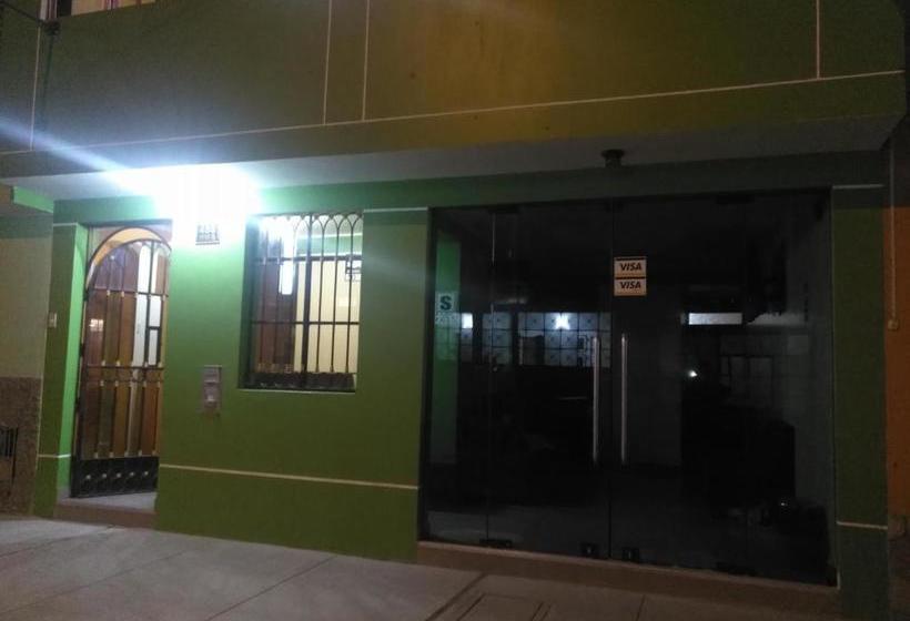 بنسيون Hospedaje Ica