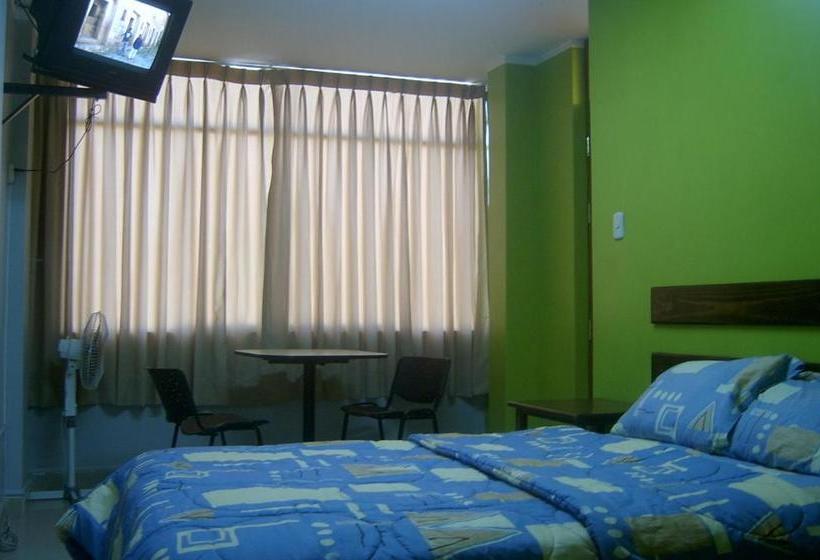 بنسيون Hospedaje Ica