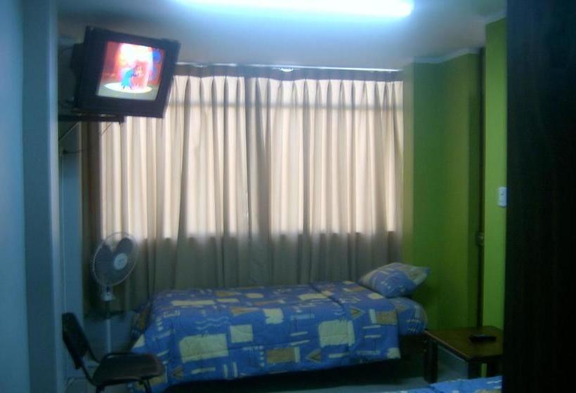 بنسيون Hospedaje Ica