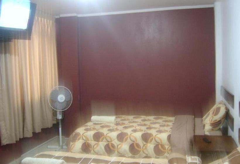 بنسيون Hospedaje Ica