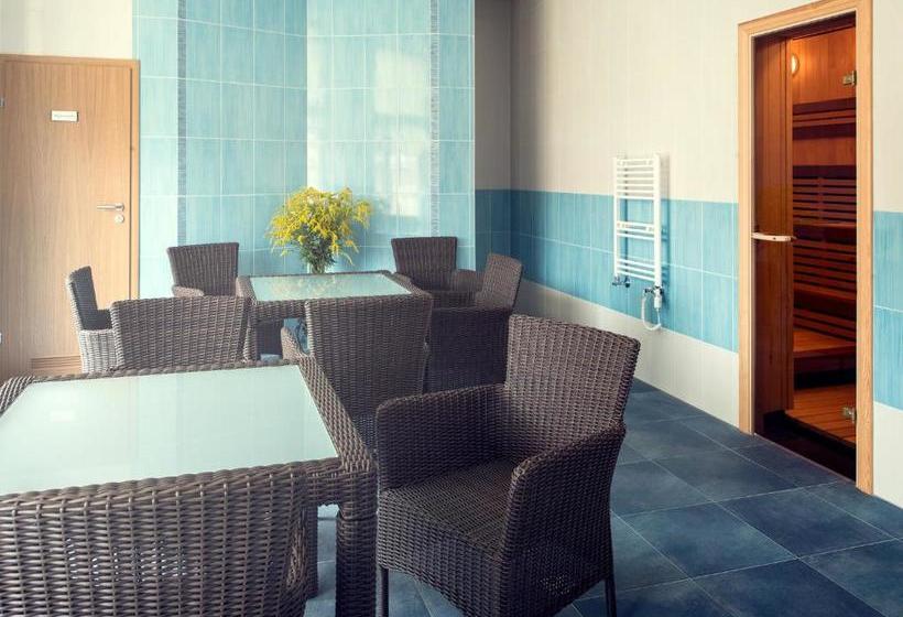 پانسیون Kamanos