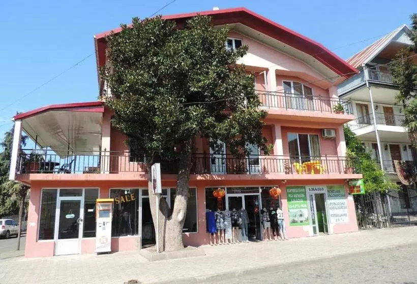 پانسیون Magnolia Guest House