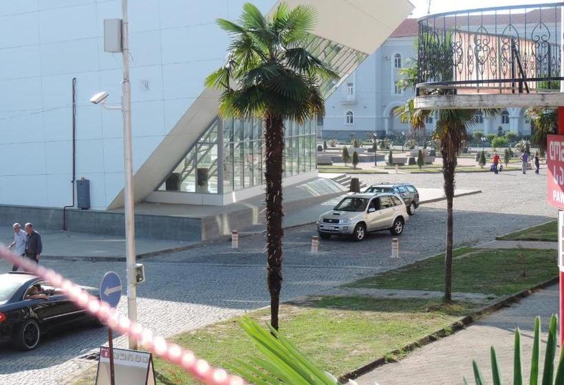 Majatalo Magnolia Guest House