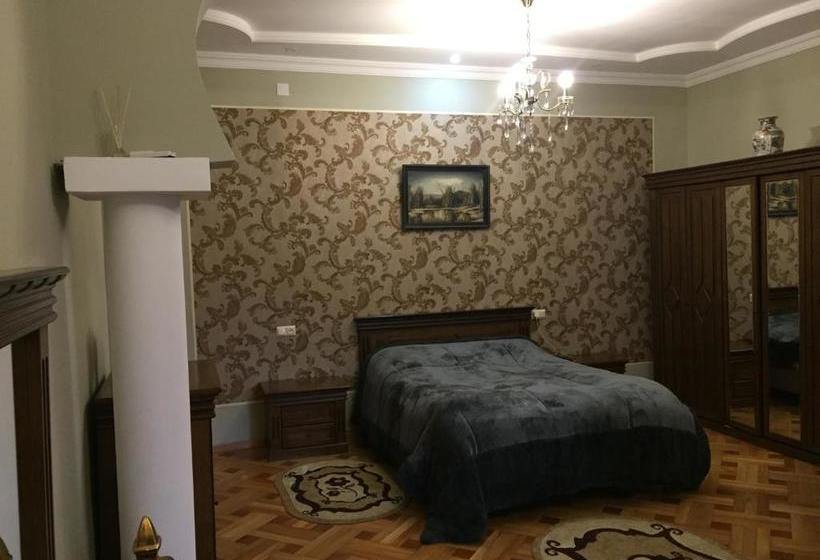 Majatalo Magnolia Guest House