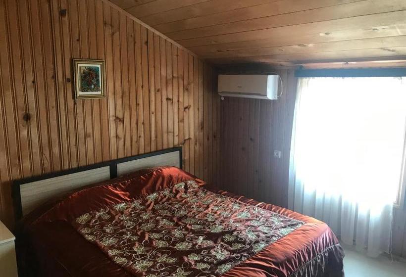 Majatalo Magnolia Guest House