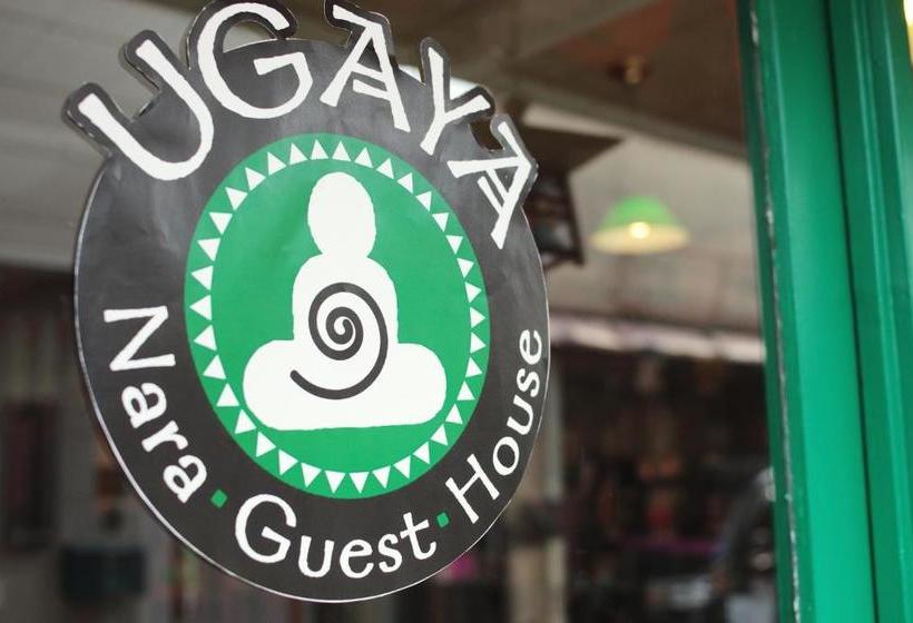 פנסיון Nara Ugaya Guesthouse