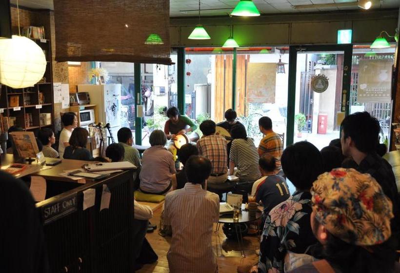 פנסיון Nara Ugaya Guesthouse