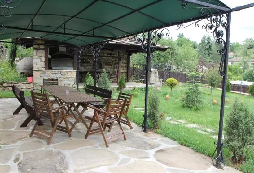 Majatalo New Bakalov House