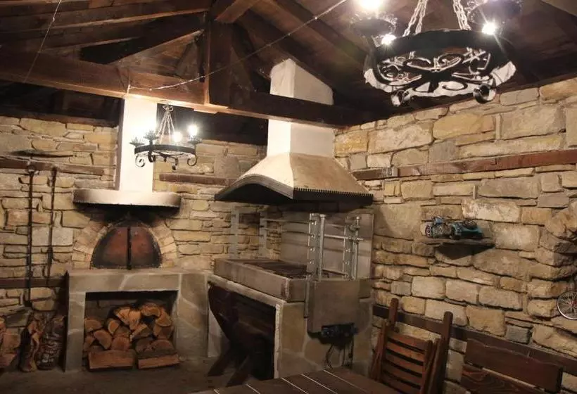 Majatalo New Bakalov House