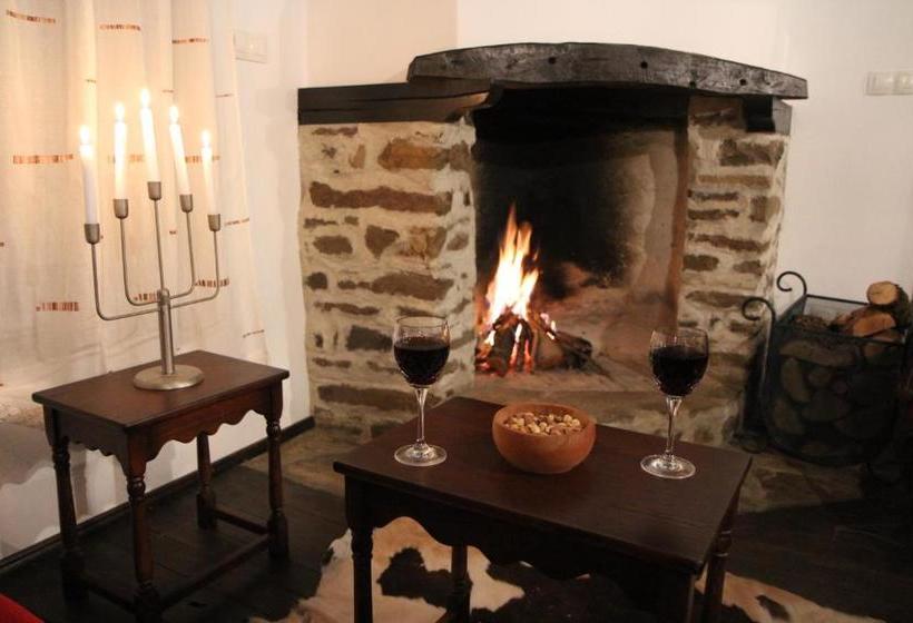 ペンション New Bakalov House