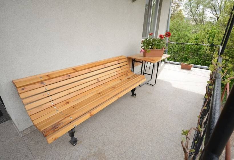 پانسیون Olimpo Guest House