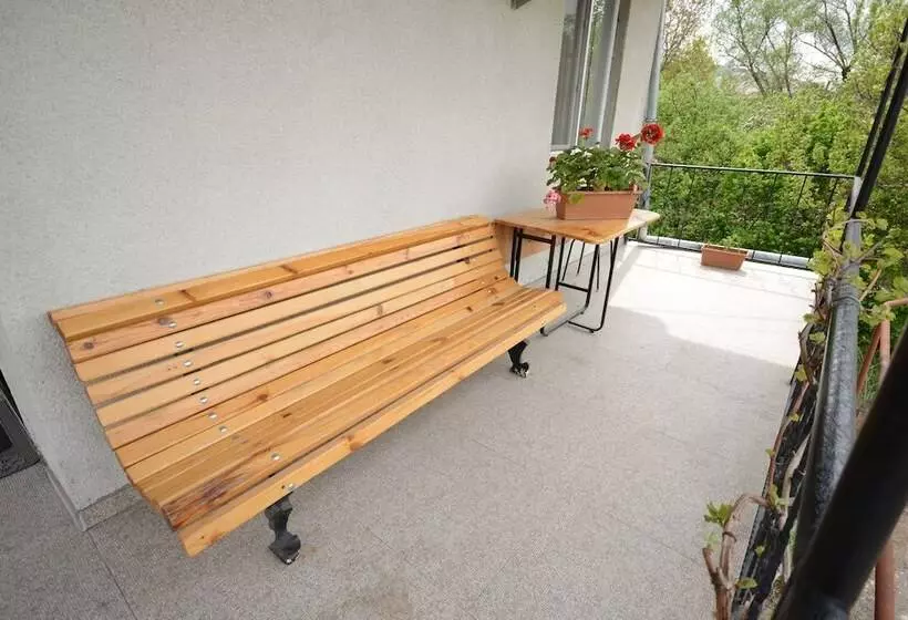 پانسیون Olimpo Guest House