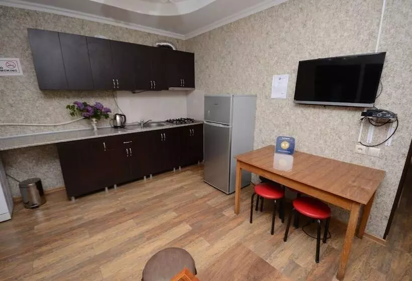 پانسیون Olimpo Guest House